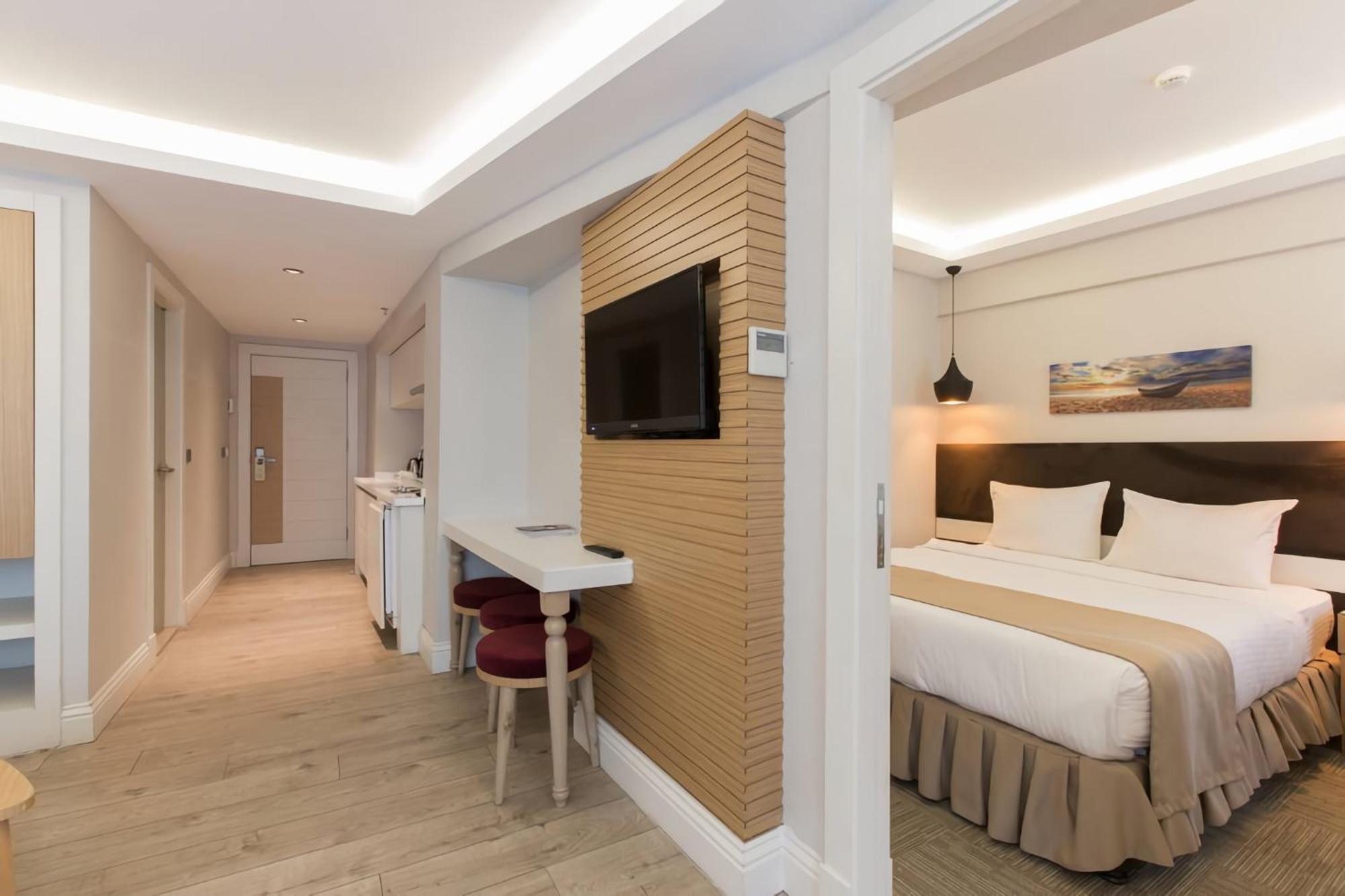Carina Park Suites Nisantasi Istanbul Exterior photo