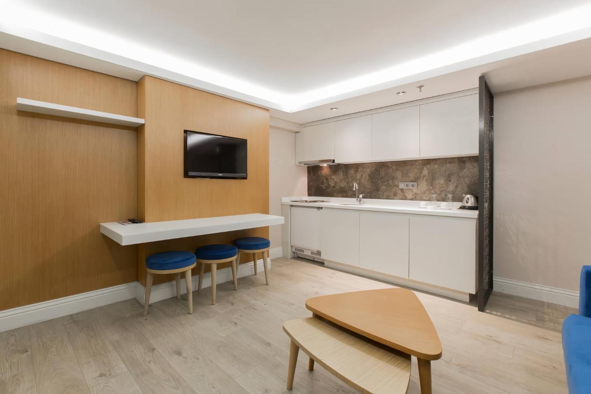 Carina Park Suites Nisantasi Istanbul Exterior photo