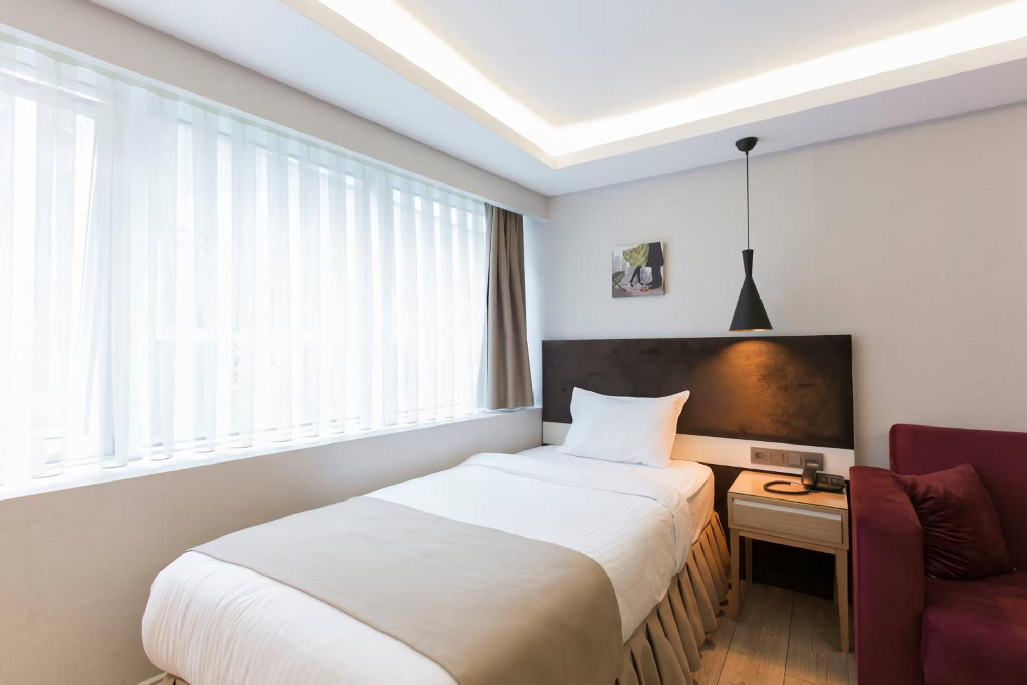 Carina Park Suites Nisantasi Istanbul Exterior photo